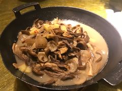 -唐伯虎新派湘菜馆(石夏时代广场店)