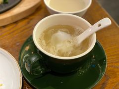 酸辣乌鱼蛋汤-小大董·烤鸭(王府井apm店)