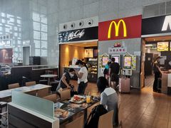 -麦当劳(高铁南站店)