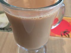 尊赏丝滑奶茶（热）-必胜客(姜堰北大街店)