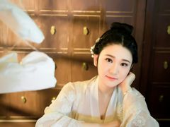 -九月鹰飞汉服摄影工作室