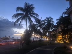 -麦哲伦丝绸度假村