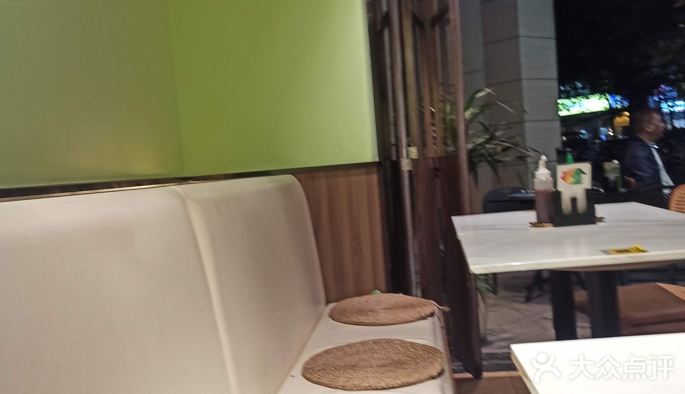 牛肉汤粉与咖啡的奇妙组合