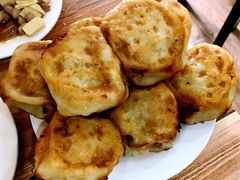 -宝瑞门钉肉饼店