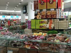 零售区-采芝斋(延安路店)