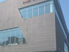 -上海永达奥诚奥迪4S店(申江路店)