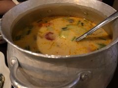 冬阴功-大头虾越式风味餐厅(光明广场店)