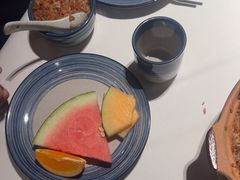 -八府香鸭·啫啫煲(华山路店)