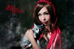 -星元素cosplay动漫摄影写真工作室