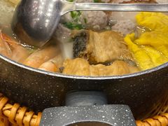 三鲜肉皮汤-侬佳蒸菜馆(听潮店)