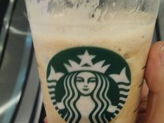 -星巴克臻选(莘庄仲盛店)