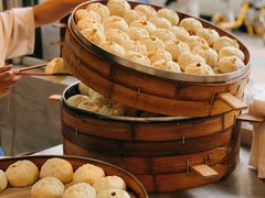 -李与白包子铺(桐梓林店)
