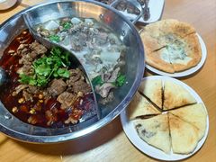 -大众跷脚牛肉馆·非遗传承单位(峨眉山店)