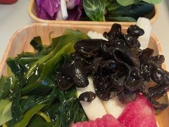 -左庭右院鲜牛肉火锅(新梅广场店)