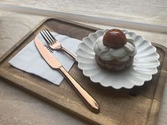 -VERIE BAKEHOUSE