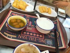 -五条人糖水铺(万达店)