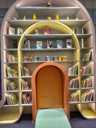 -奈尔宝·儿童乐园·亲子餐厅(华采天地店)