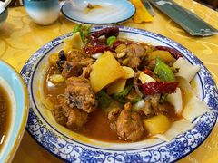 新疆大盘鸡-新疆巴州金丝特餐厅(大钟寺店)