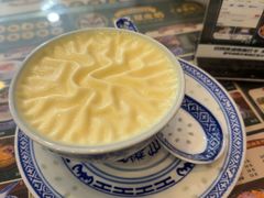 -广信牛奶甜品世家(台东店)