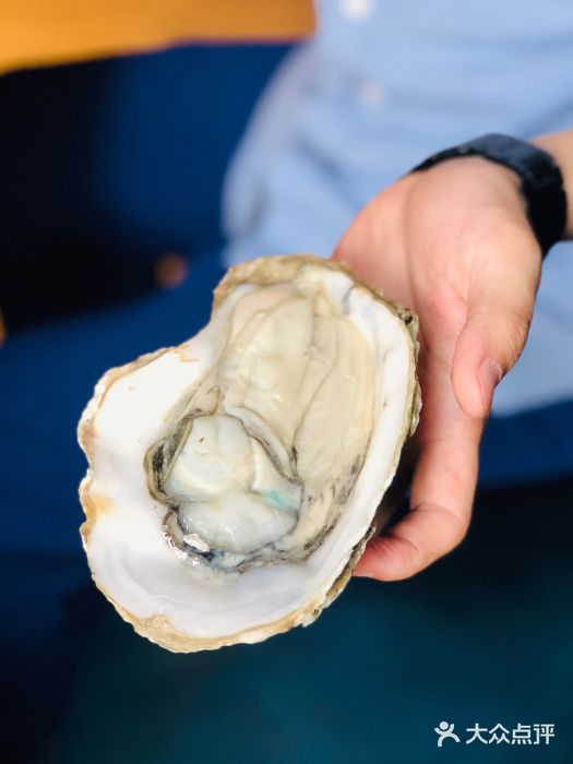鸿腾国际大酒店-海鲜姿造海鲜烤肉自助餐生蚝图片