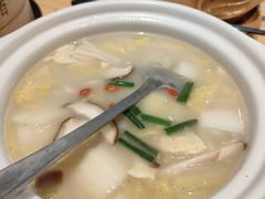 -小六汤包·老字号·中华名小吃(公园南路店)