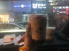 -喜茶(东莞雍华庭店)
