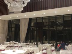大堂-品泉餐厅·大盆鱼·走地鸡