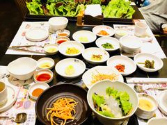 -韩屋韩国料理(天山路店)