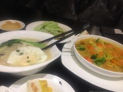 -河畔春天时尚餐厅