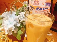 尊赏丝滑奶茶-必胜客(百联又一城店)