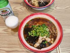 -刘二姐襄阳牛肉面(鸟巢店)