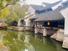 -鲁镇