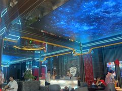 -屋有岛沉浸游戏旗舰店(中山公园店)