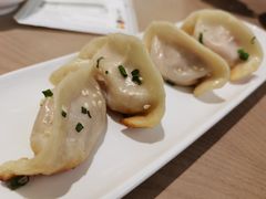 苏小柳鲜肉锅贴-苏小柳点心·手作小笼包(浦东嘉里城分院)