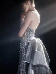 -Renee芮亦婚纱(原丽莎)