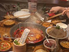 -萍姐火锅·公路夜市(武汉首店)