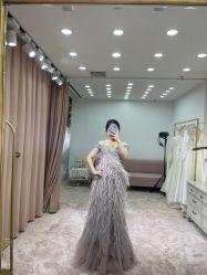 点击看大图 -曼青婚纱礼服馆
