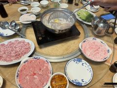 -华哥新鲜猪精品美食