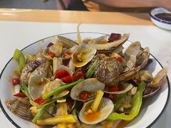 -四川小胡子海鲜(丁村万人海鲜广场店)