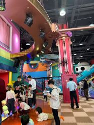 -欧酷世界动力星球(王府井奥莱UP TOWN店)