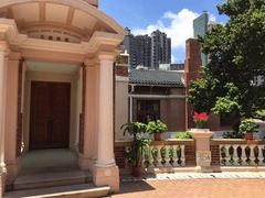 -香港大学