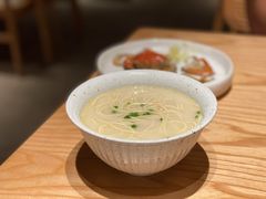 鸡汤阳春面-人间酒暖·Go blanc·烧鸟·深夜食堂(陆家嘴店)