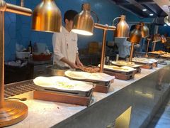 -锤头鲨毛肚海鲜烤肉自助餐厅(国购广场店)