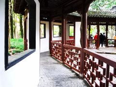 -汇龙潭