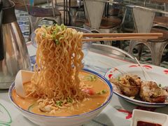 -辉记炭烧海鲜大排档·老字号(福田店)