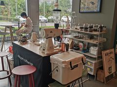 靠窗位-dotcom coffee古点咖啡(致真大厦店)