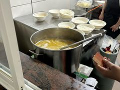 -文山荷鲜居(翠湖店)
