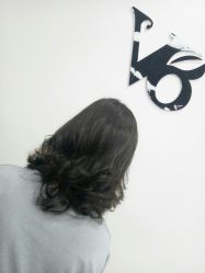 -V8潮牌·接发烫染连锁