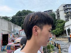 -黄桷坪涂鸦艺术街