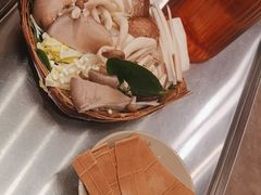 -五里关火锅(上海鑫耀·光环Live店)